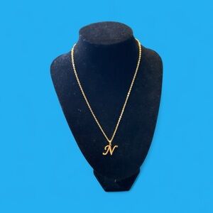 Chic Gold 'N' Pendant Necklace